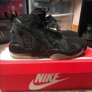 Nike DT Max ‘96 PRM